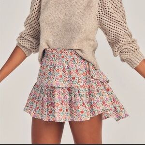 NEVER WORN super cute size P love shack fancy skirt!!